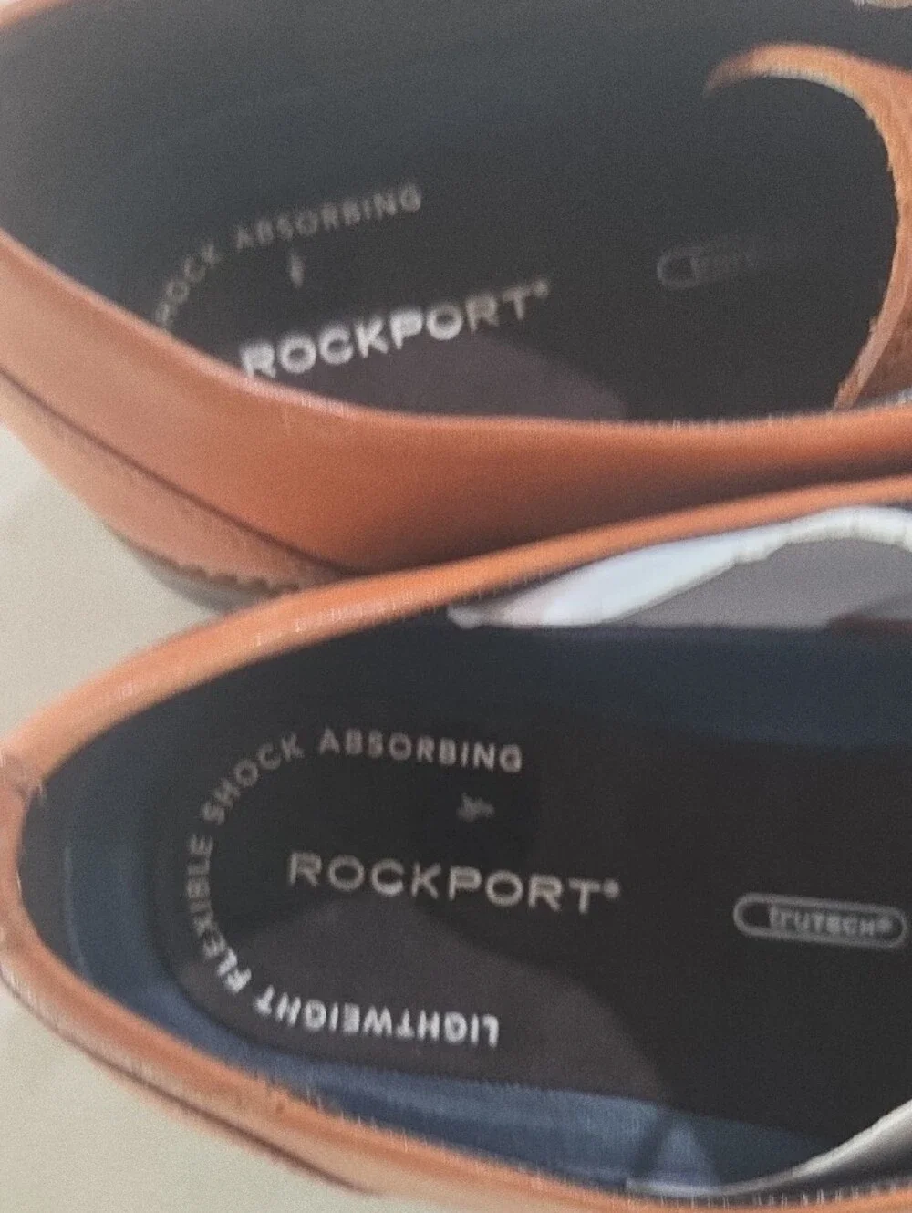 Rockport Men's Tan Leather Chukka Boots